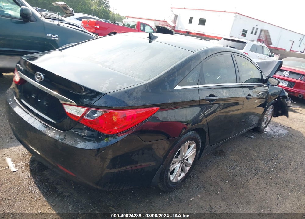 2013 HYUNDAI SONATA GLS VIN: 5NPEB4AC6DH650217