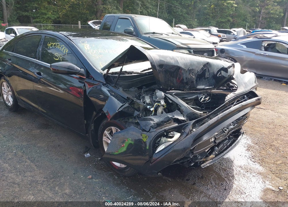 2013 HYUNDAI SONATA GLS VIN: 5NPEB4AC6DH650217