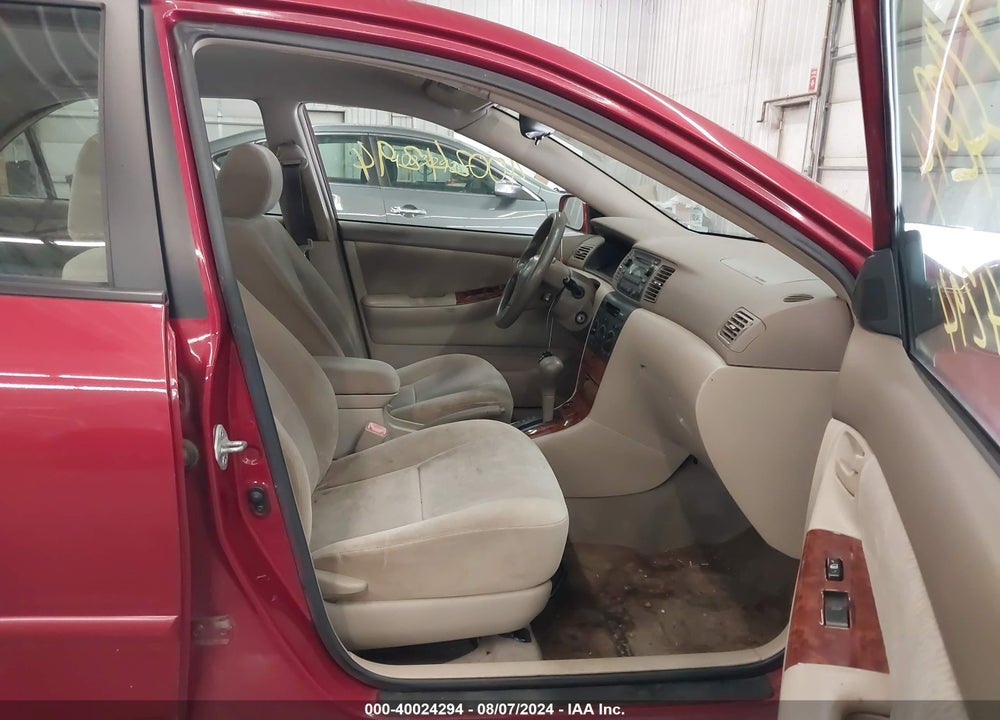 2005 TOYOTA COROLLA LE VIN: 1NXBR32E45Z396227
