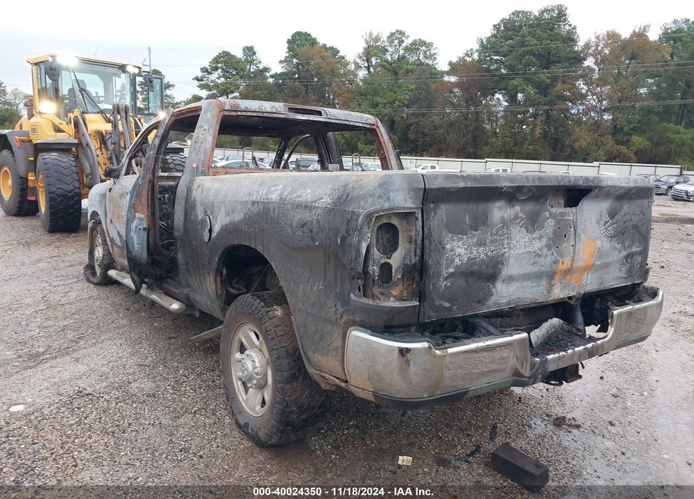 2020 RAM 2500 VIN: 3C6UR5CL5LG115386