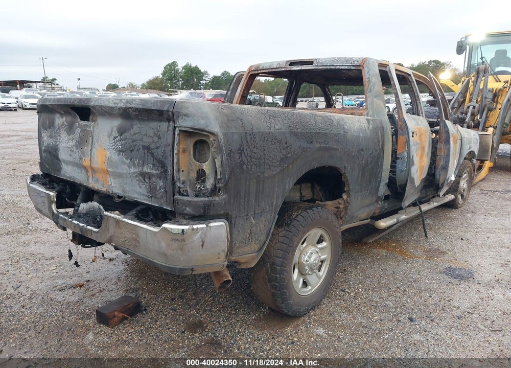 2020 RAM 2500 VIN: 3C6UR5CL5LG115386