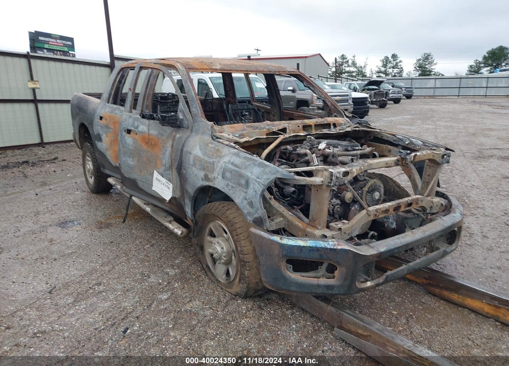 2020 RAM 2500 VIN: 3C6UR5CL5LG115386
