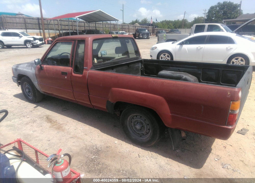 1985 TOYOTA PICKUP XTRACAB RN56 DLX VIN: JT4RN56D9F5029914