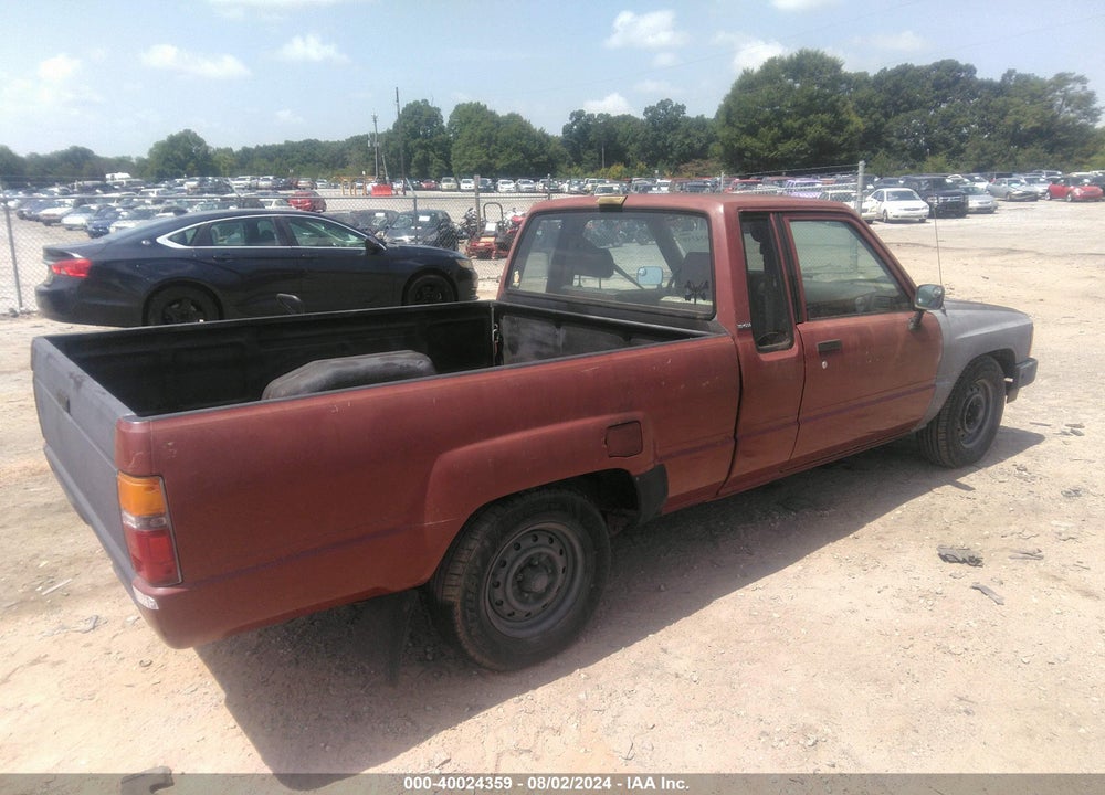 1985 TOYOTA PICKUP XTRACAB RN56 DLX VIN: JT4RN56D9F5029914