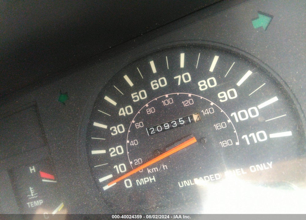 1985 TOYOTA PICKUP XTRACAB RN56 DLX VIN: JT4RN56D9F5029914
