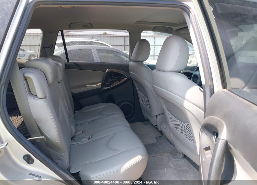 2011 TOYOTA RAV4 LIMITED VIN: 2T3YF4DV0BW085984