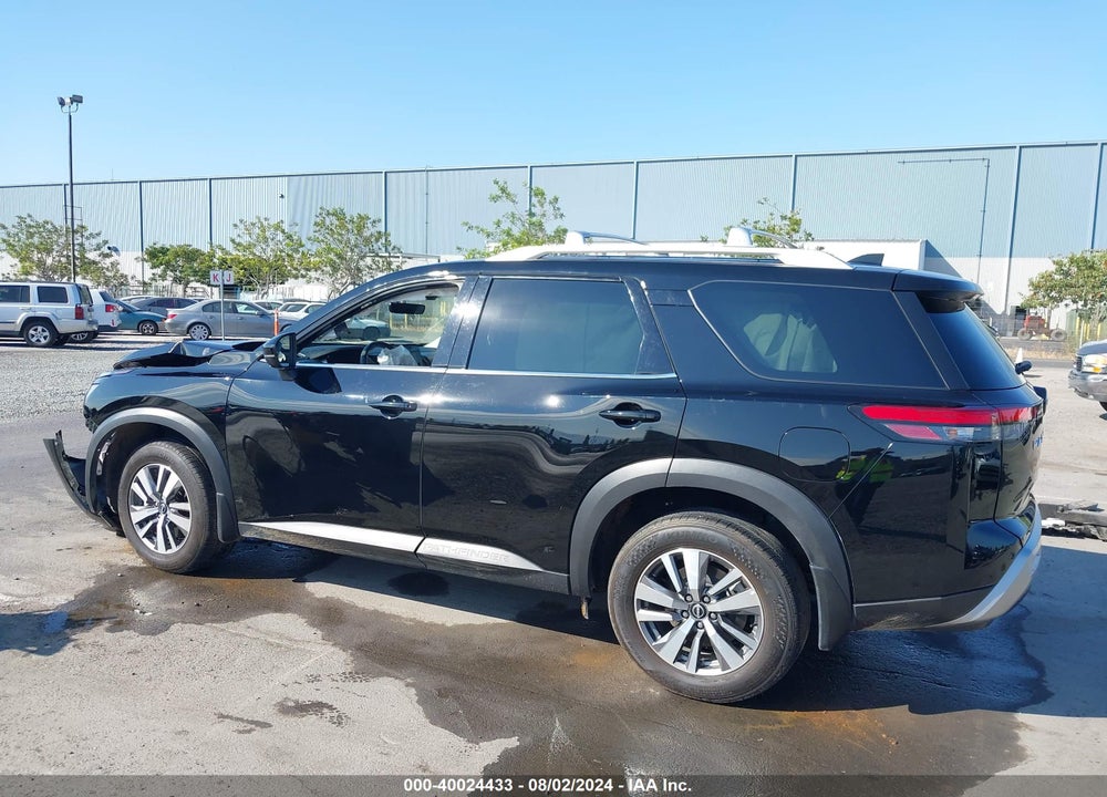 2023 NISSAN PATHFINDER SL FWD VIN: 5N1DR3CA3PC218760