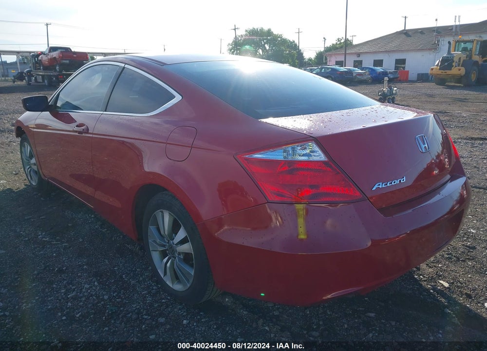 2009 HONDA ACCORD 2.4 EX VIN: 1HGCS12739A024678