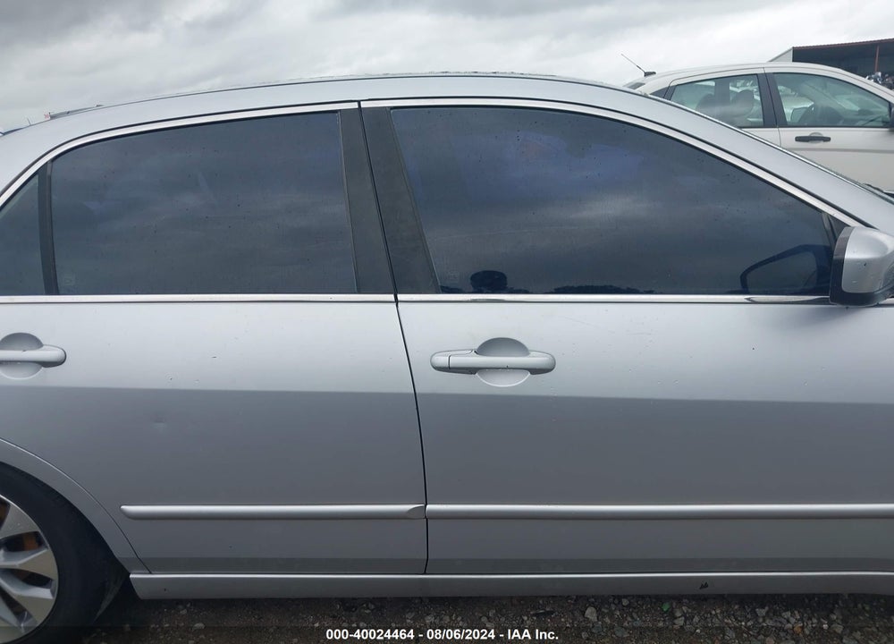 2003 HONDA ACCORD 3.0 EX VIN: 1HGCM66543A093287