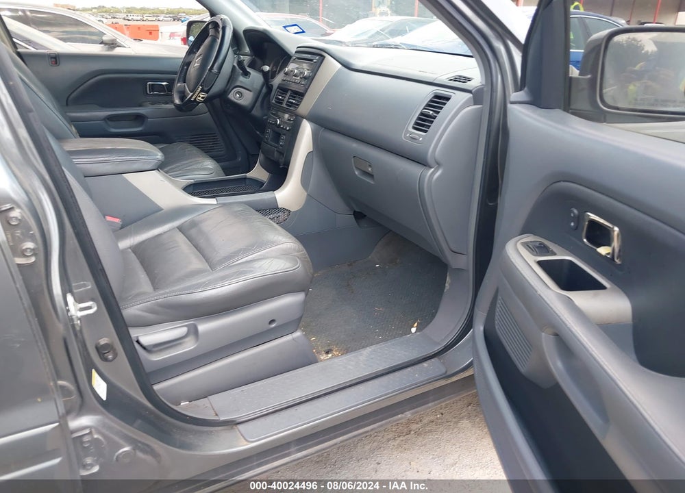 2008 HONDA PILOT EX-L VIN: 5FNYF28558B026975