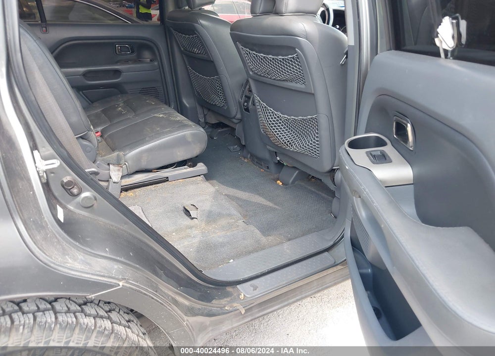 2008 HONDA PILOT EX-L VIN: 5FNYF28558B026975