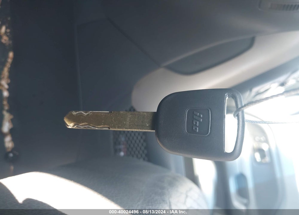 2008 HONDA PILOT EX-L VIN: 5FNYF28558B026975
