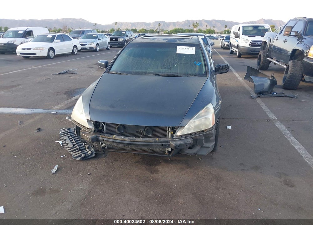 2003 HONDA ACCORD 2.4 EX VIN: JHMCM56633C075657