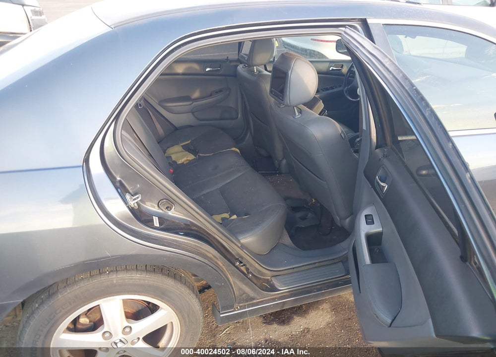 2003 HONDA ACCORD 2.4 EX VIN: JHMCM56633C075657