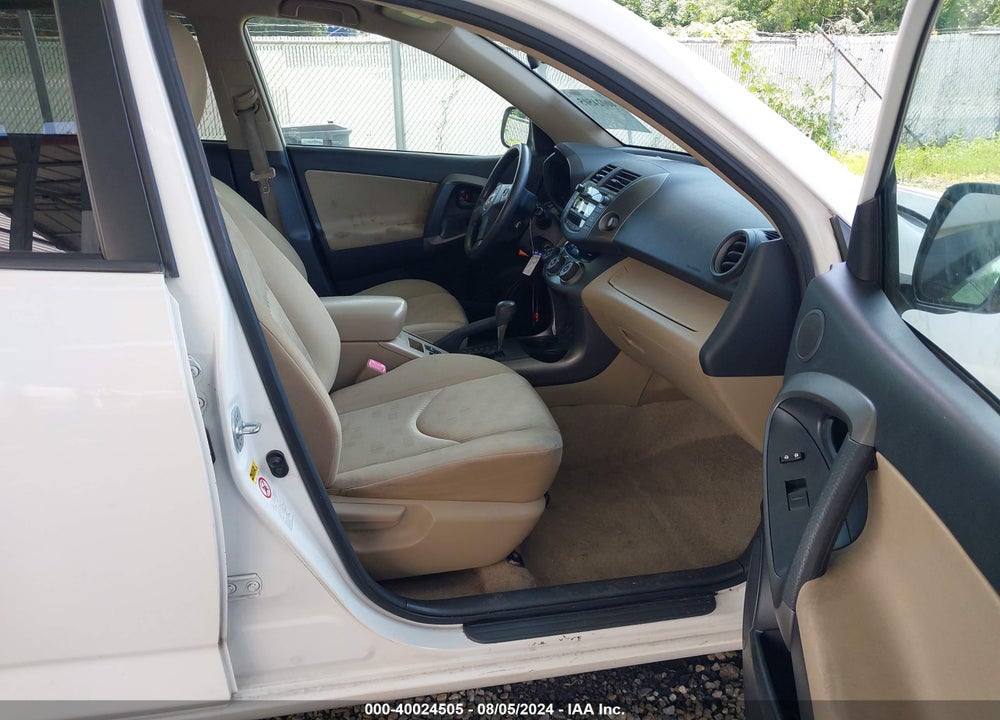 2009 TOYOTA RAV4 VIN: JTMBF35V695010741