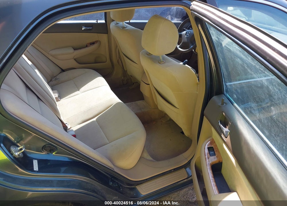 2004 HONDA ACCORD 2.4 EX VIN: 1HGCM56754A100809