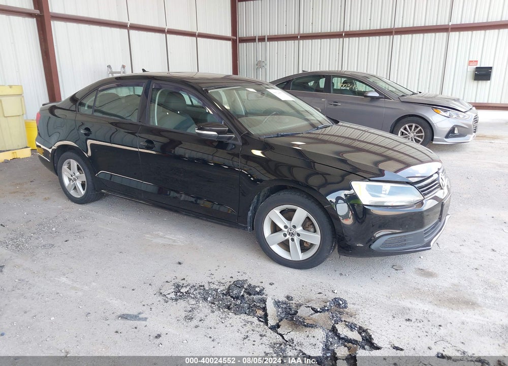 2012 VOLKSWAGEN JETTA 2.0L TDI VIN: 3VWLL7AJ6CM088524