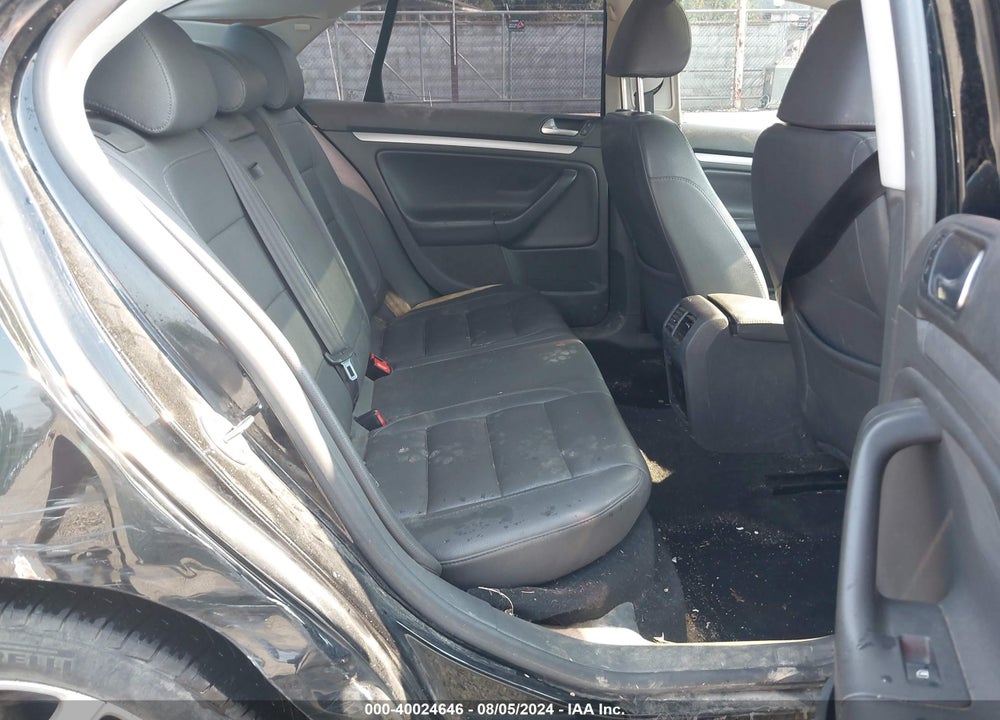 2006 VOLKSWAGEN JETTA DIESEL VIN: 3VWCT71K06M848301