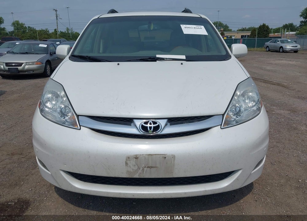 2010 TOYOTA SIENNA LIMITED VIN: 5TDYK4CC0AS323747