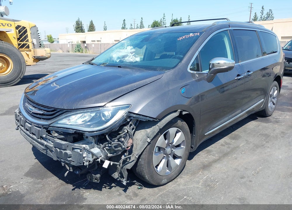 2018 CHRYSLER PACIFICA HYBRID LIMITED VIN: 2C4RC1N78JR213716