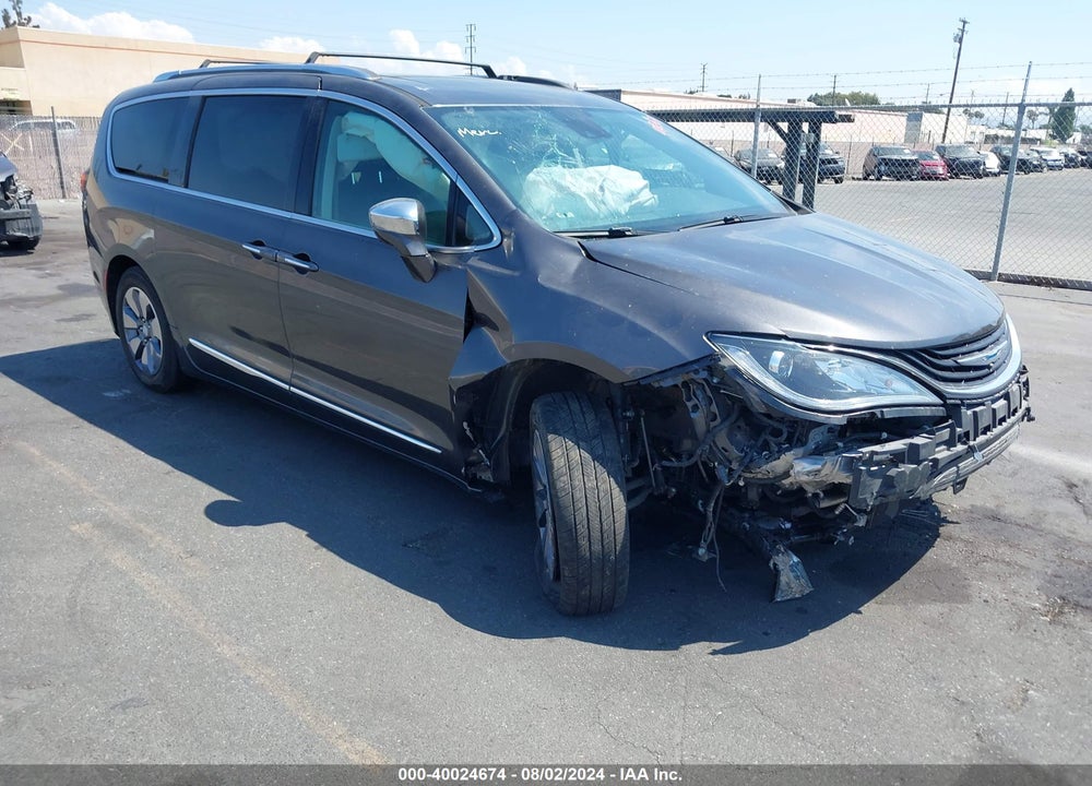2018 CHRYSLER PACIFICA HYBRID LIMITED VIN: 2C4RC1N78JR213716