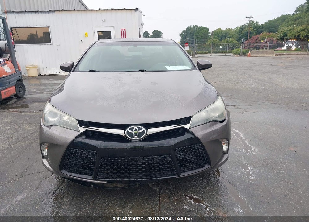 2015 TOYOTA CAMRY SE VIN: 4T1BF1FK6FU931444