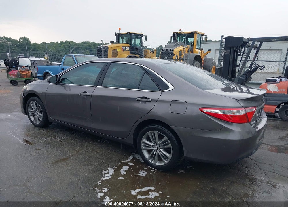 2015 TOYOTA CAMRY SE VIN: 4T1BF1FK6FU931444