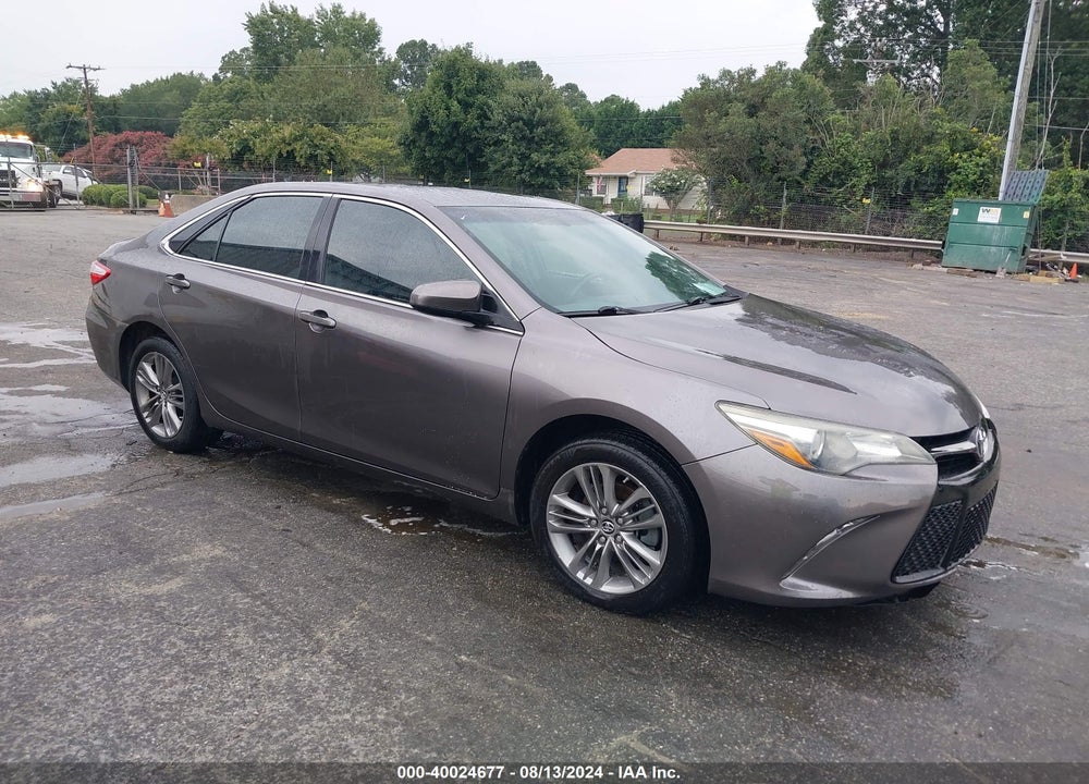 2015 TOYOTA CAMRY SE VIN: 4T1BF1FK6FU931444