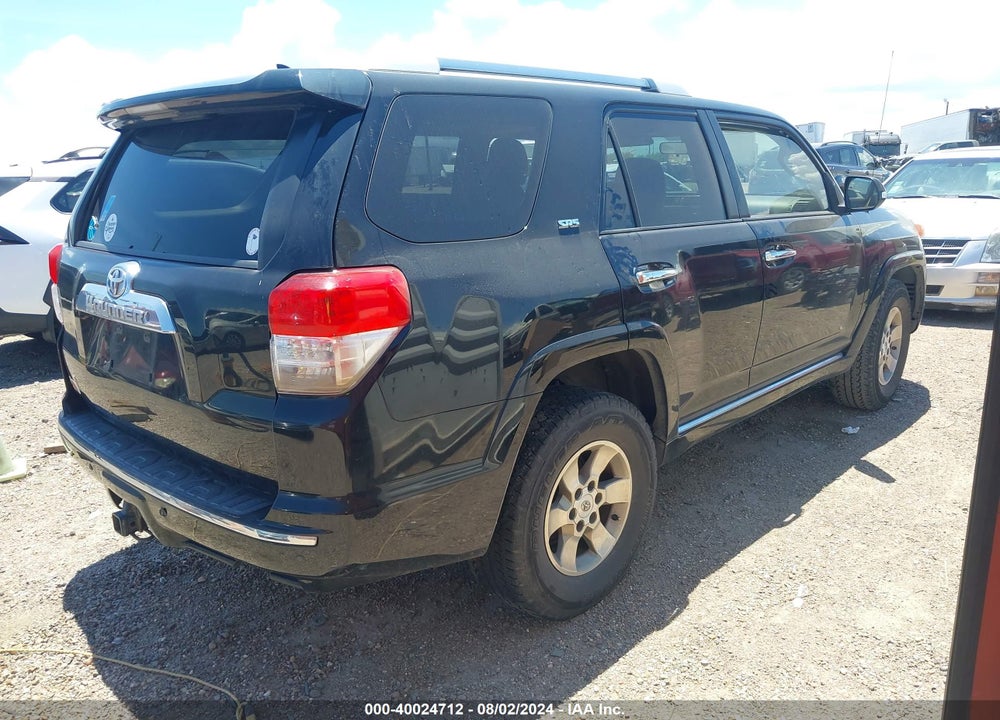 2010 TOYOTA 4RUNNER SR5 V6 VIN: JTEZU5JRXA5001677