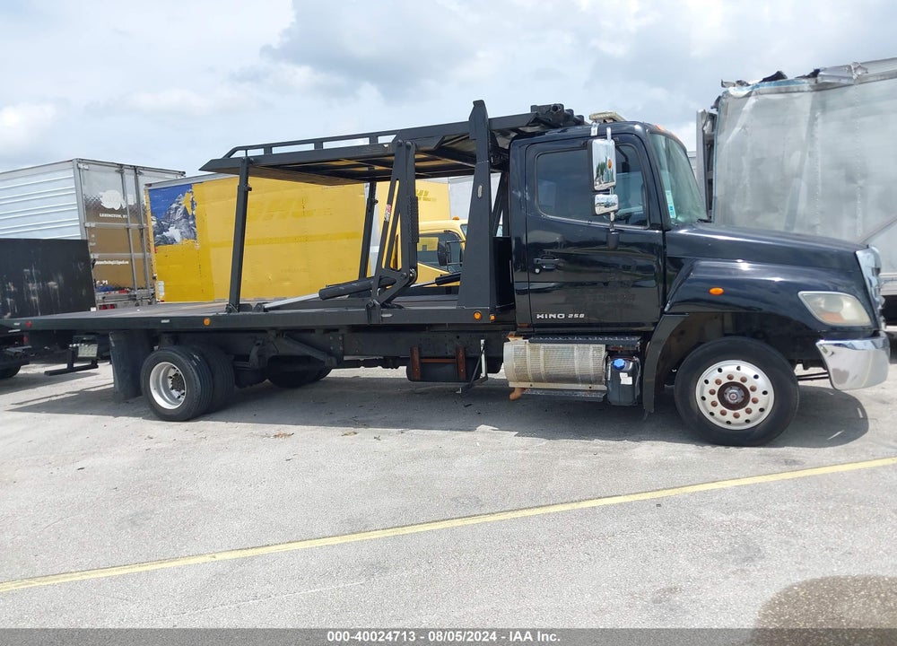 2014 HINO 258/268 VIN: 5PVNJ8JP3E4S51141