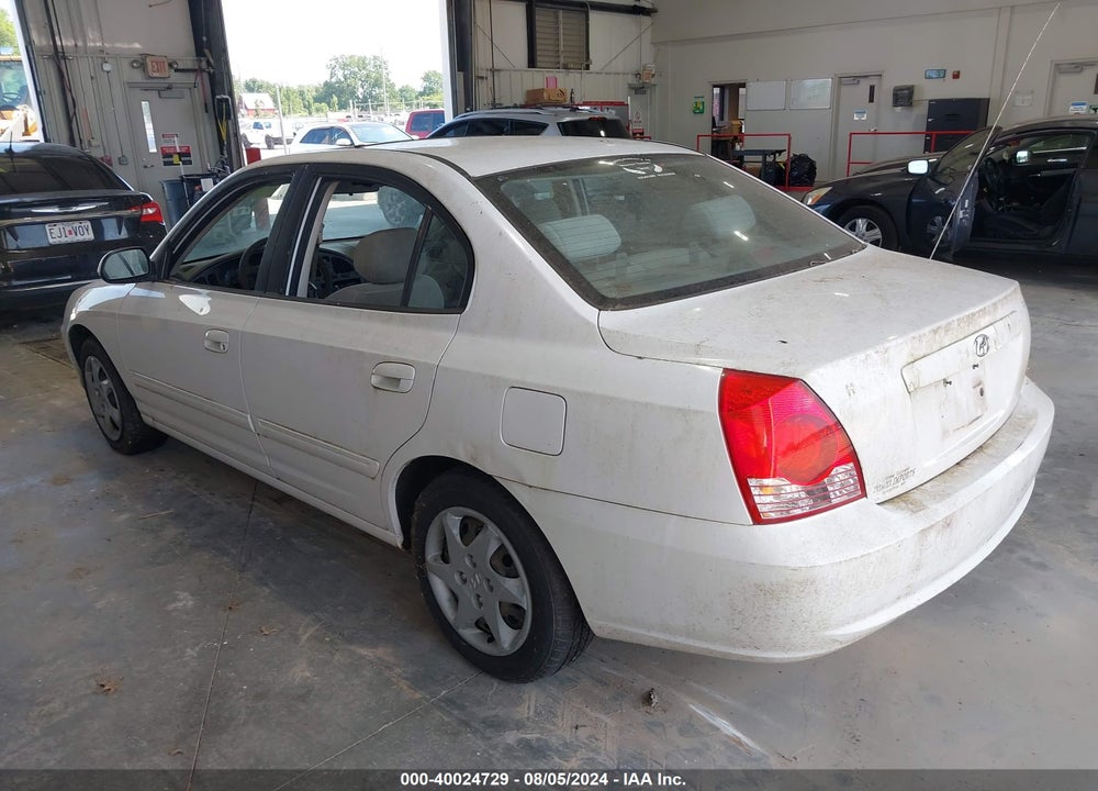 2005 HYUNDAI ELANTRA GLS/GT VIN: KMHDN46D35U029069