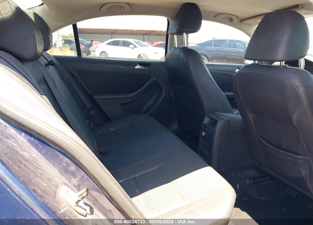 2011 VOLKSWAGEN JETTA 2.5L SE VIN: 3VWDZ7AJXBM087037