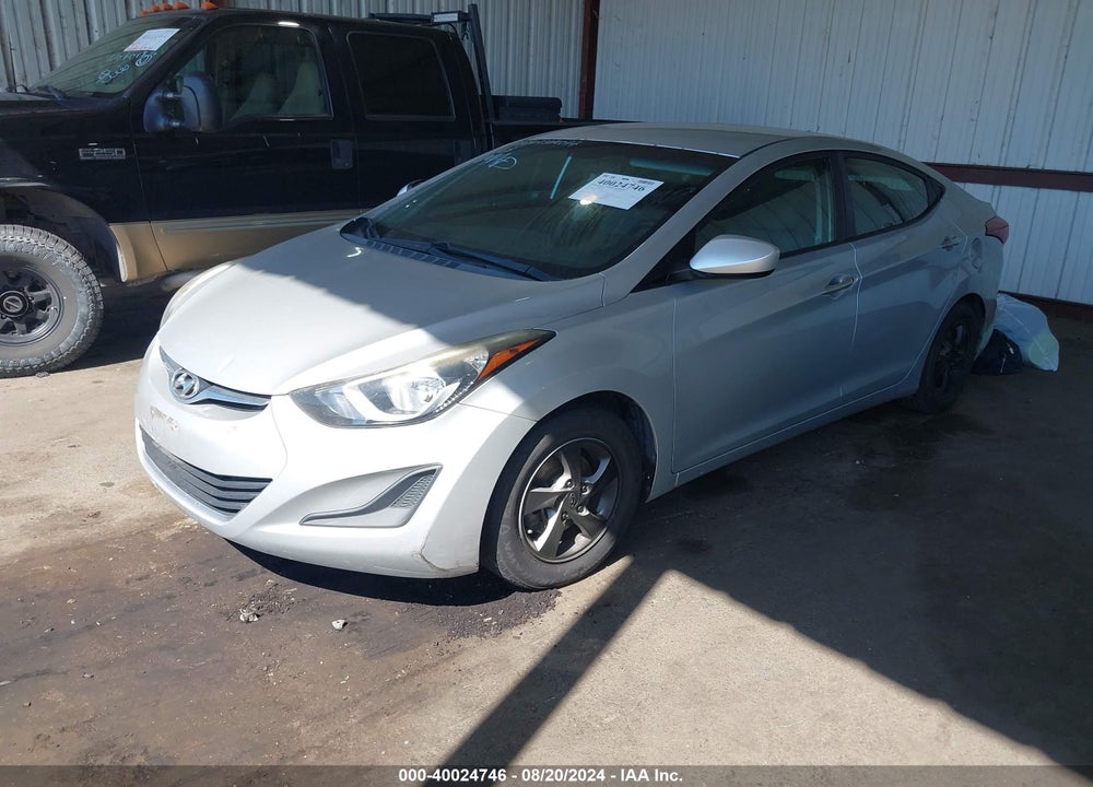 2015 HYUNDAI ELANTRA SE VIN: 5NPDH4AEXFH583037