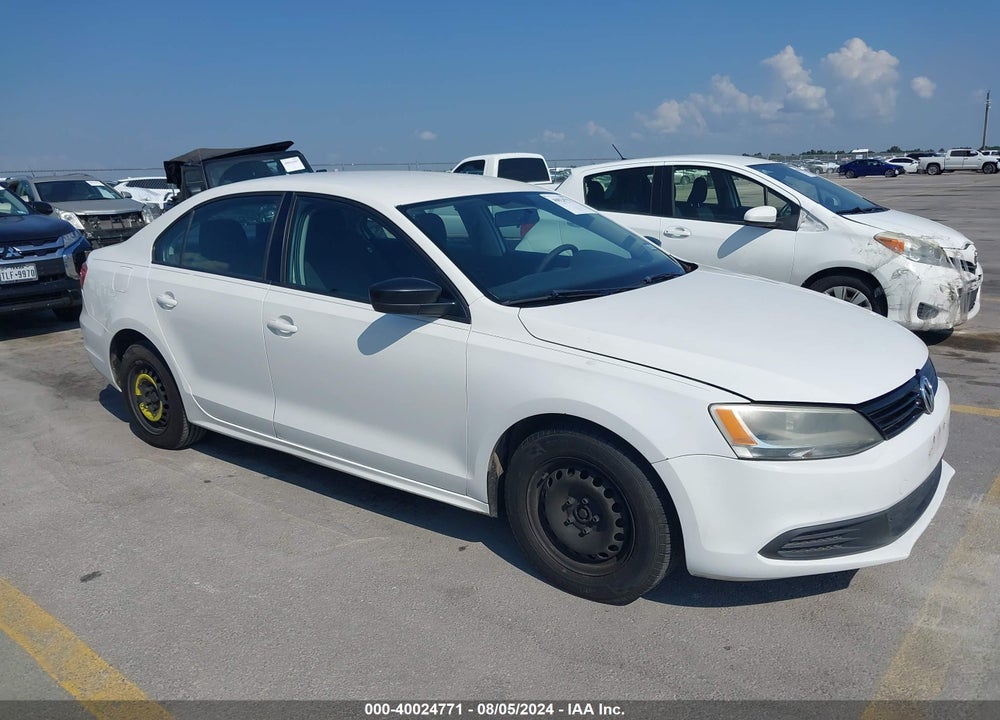 2014 VOLKSWAGEN JETTA 2.0L S VIN: 3VW2K7AJXEM227376