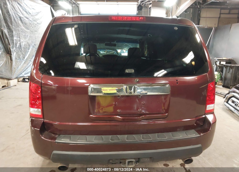 2010 HONDA PILOT EX-L VIN: 5FNYF4H57AB026459