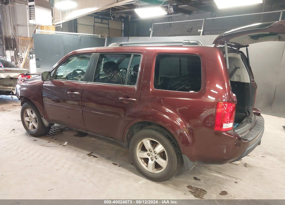 2010 HONDA PILOT EX-L VIN: 5FNYF4H57AB026459