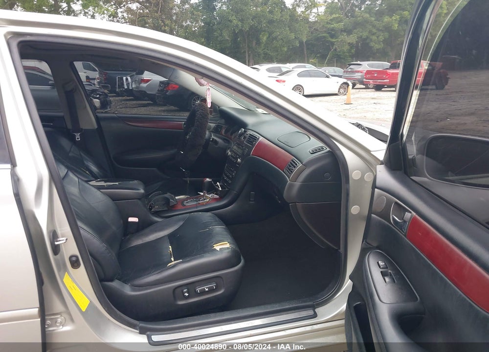 2004 LEXUS ES 330 VIN: JTHBA30G840019047