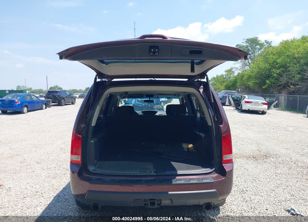 2011 HONDA PILOT EX VIN: 5FNYF4H44BB064420