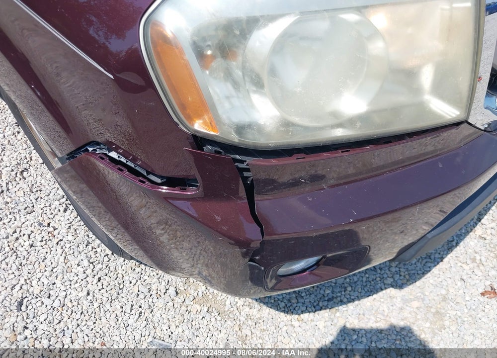 2011 HONDA PILOT EX VIN: 5FNYF4H44BB064420