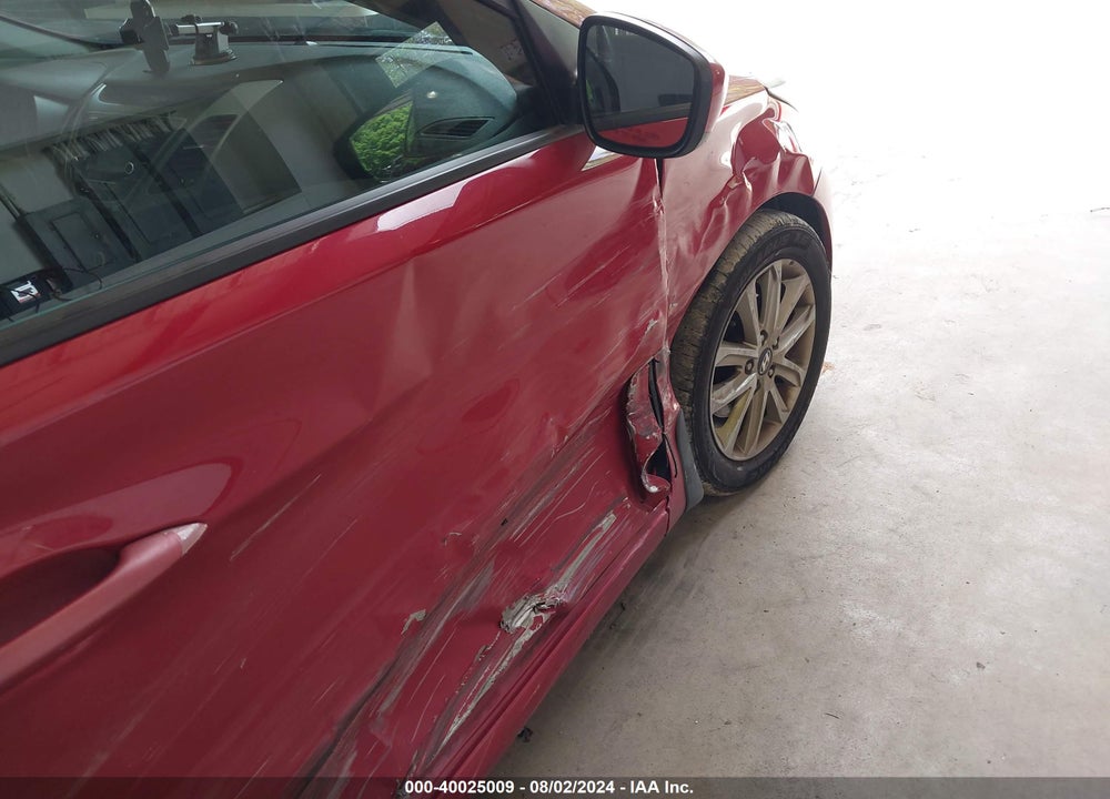 2016 HYUNDAI ELANTRA SE VIN: KMHDH4AE0GU518782