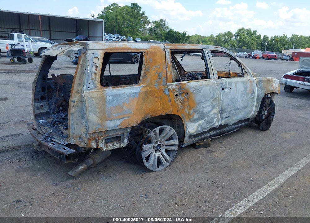 2017 GMC YUKON VIN: 1GKS1CKJ8HR202836