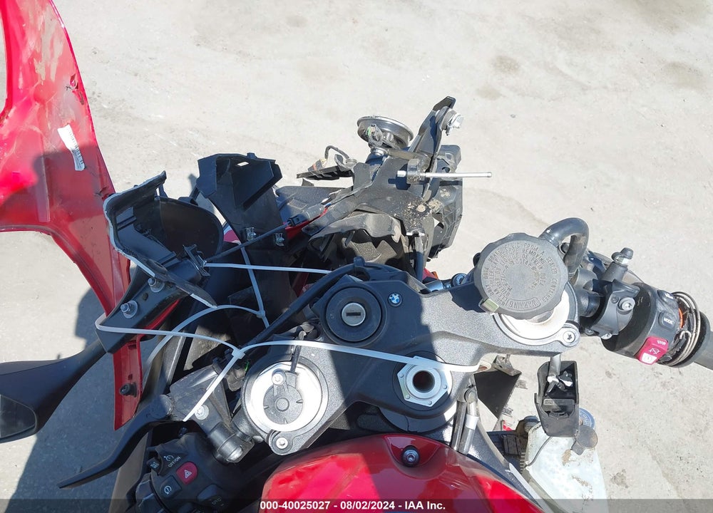 2024 BMW S 1000 RR VIN: WB10E6309R6J56125