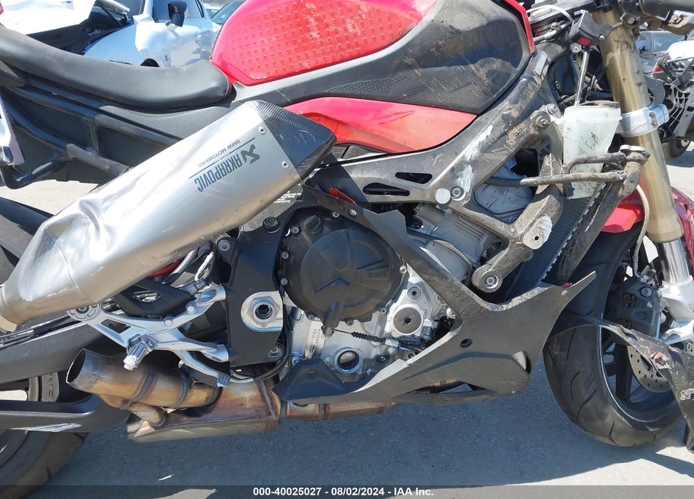 2024 BMW S 1000 RR VIN: WB10E6309R6J56125