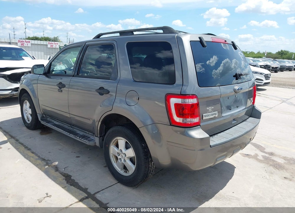 2010 FORD ESCAPE XLT VIN: 1FMCU0DG0AKC67553