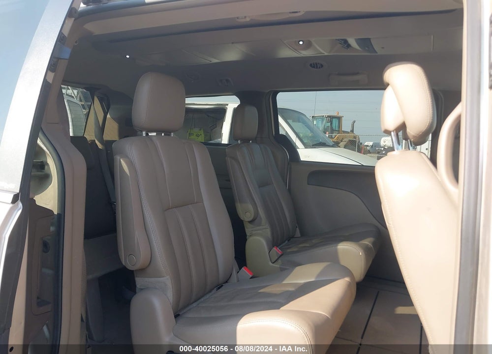 2012 CHRYSLER TOWN & COUNTRY VIN: 2C4RC1BG1CR400688