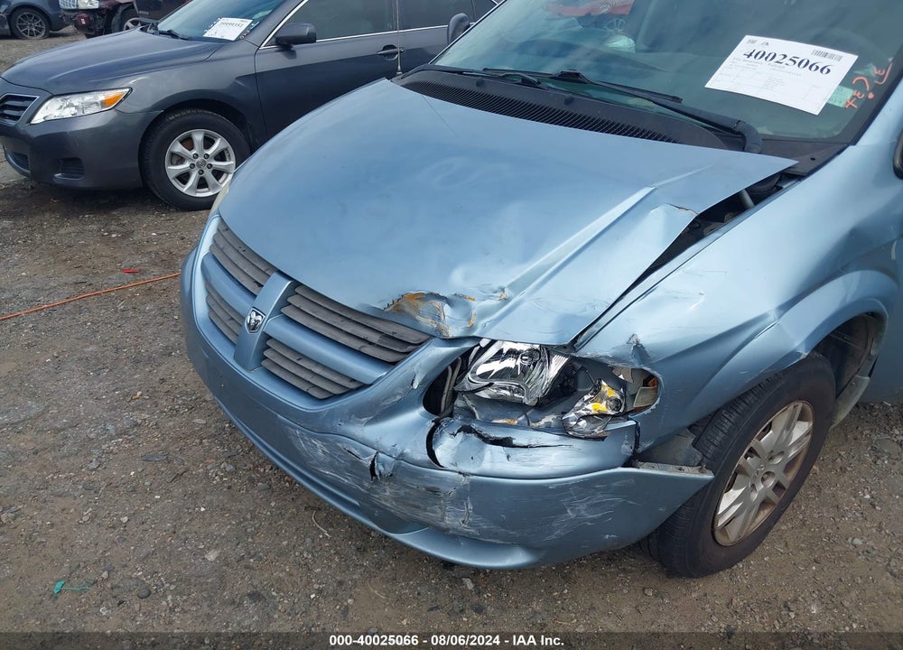 2005 DODGE GRAND CARAVAN SE VIN: 2D4GP24R85R379389