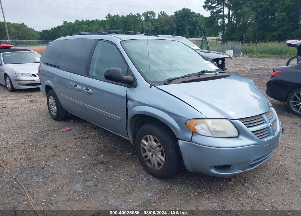 2005 DODGE GRAND CARAVAN SE VIN: 2D4GP24R85R379389
