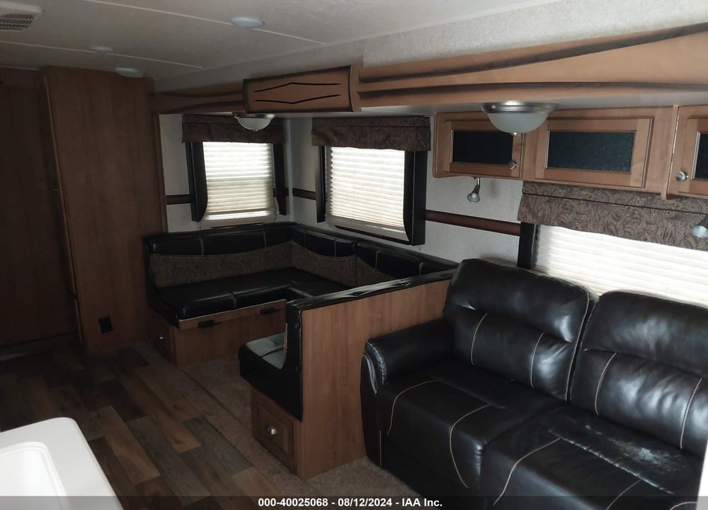 2017 FOREST RIVER WINDJAMMER ROCKWOOD TRAVEL TRAILER VIN: 4X4TRLF22H1873990