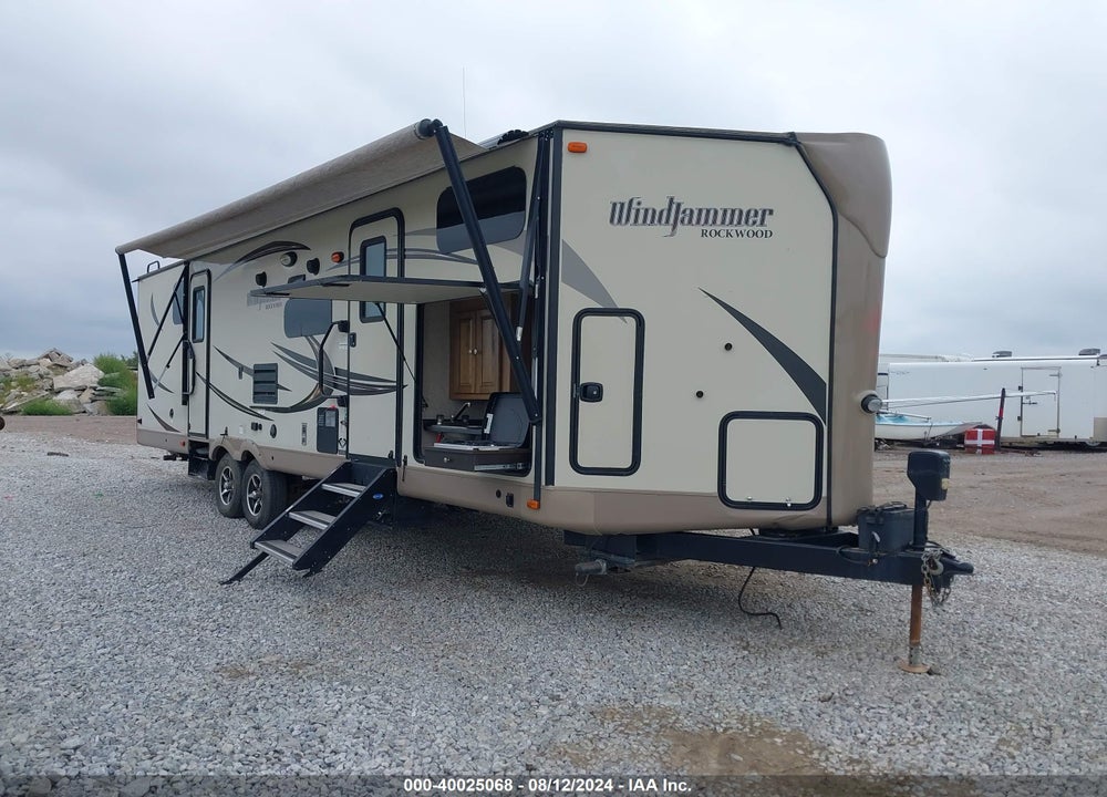 2017 FOREST RIVER WINDJAMMER ROCKWOOD TRAVEL TRAILER VIN: 4X4TRLF22H1873990