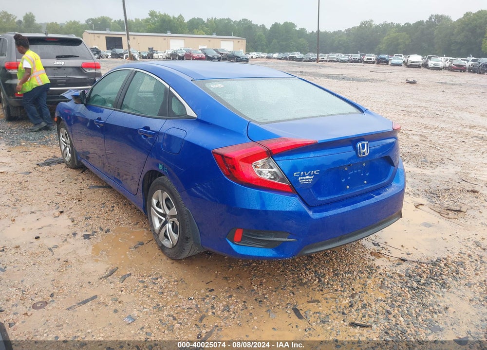 2018 HONDA CIVIC LX VIN: 2HGFC2F52JH607516